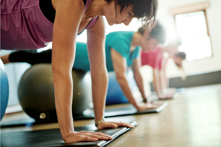 Pilates Bienfaits et Exercices pour un Corps Tonique