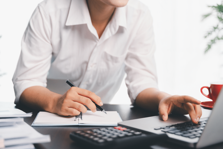 Calculateur de Valorisation d’Entreprise