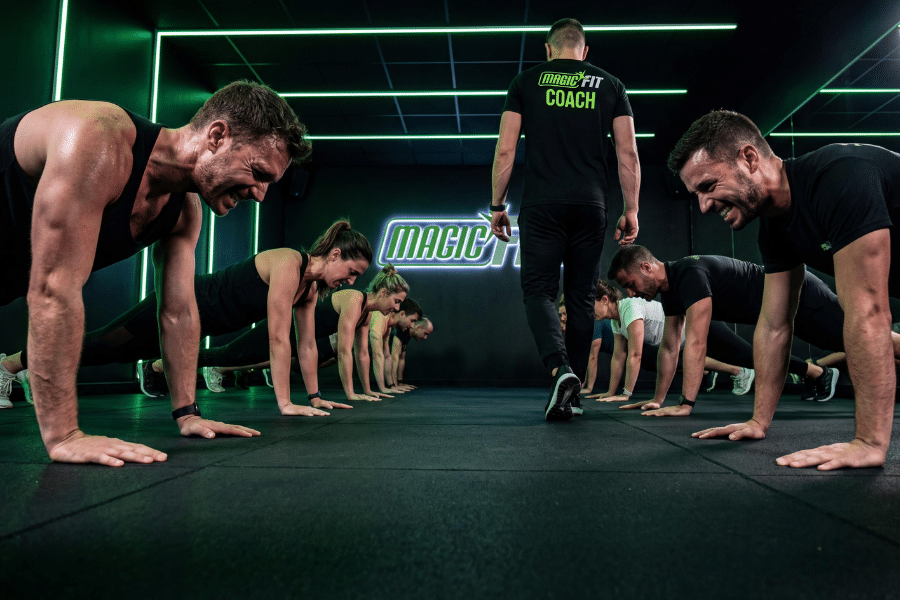 Bootcamp à Maisons Laffitte Entraînement Militaire Collectif et Cohésion chez MagicFit