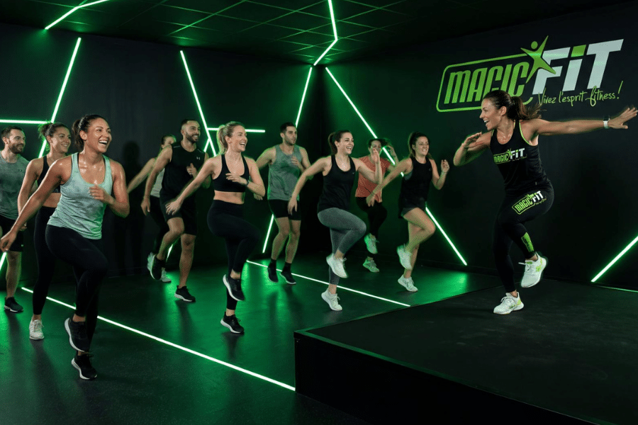 Cours HIIT à Méré Brûlez Calories en Minutes chez MagicFit