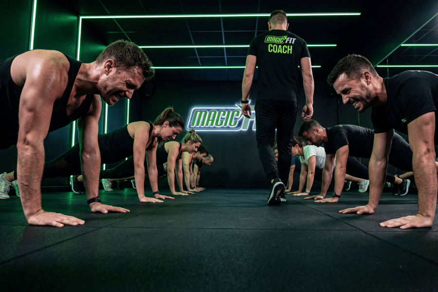 Fit Grit Ce que la science confirme sur le Fit Grit l'intensité maximale et la transformation physique rapide