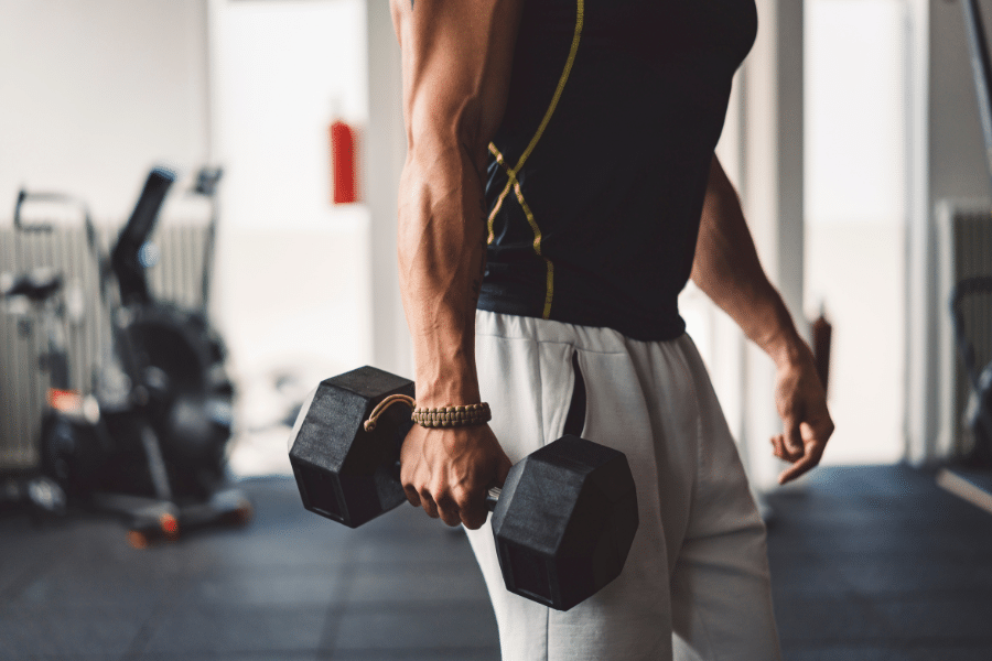 Force maximale protocoles scientifiques pour devenir plus fort durablement