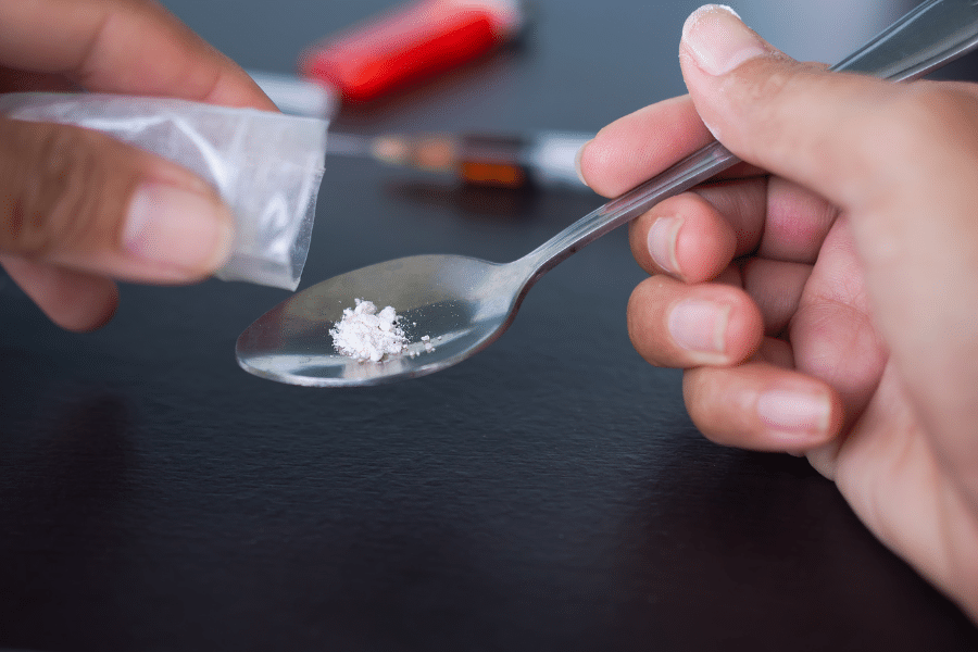 La France dépense plus pour combattre la drogue que pour promouvoir le sport — et perd sur les deux tableaux