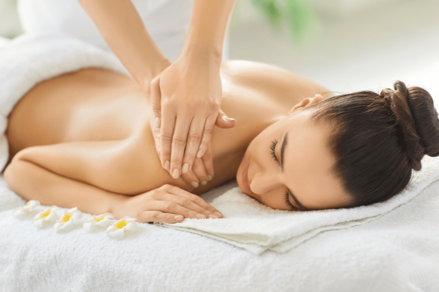 Massage Ce que la science confirme sur le massage thérapeutique la récupération et le bien être