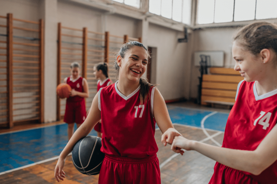 Sport scolaire en Amérique Latine entre excellence olympique privée et désert EPS dans les écoles publiques