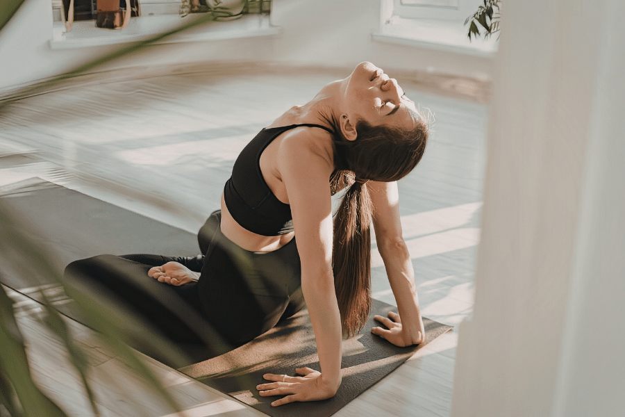 Yoga Thérapie rééducation douleur chronique et récupération