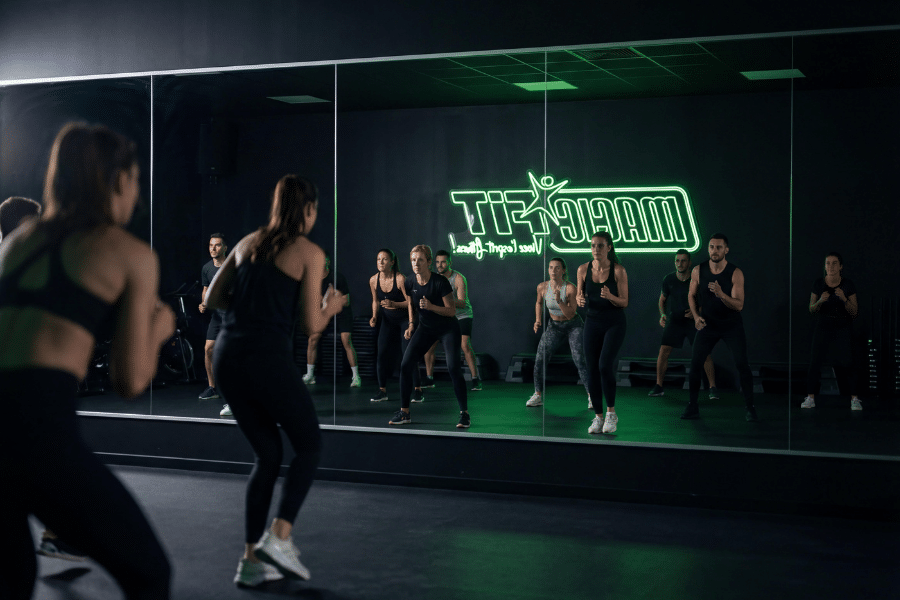 Zumba à Pont du Château Cours Collectifs Bienfaits et Programme chez MagicFit