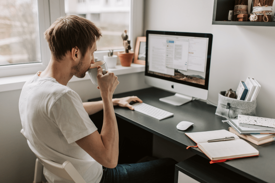 Télétravail et Absentéisme Ce que le Bureau à Domicile a Cassé dans les RH
