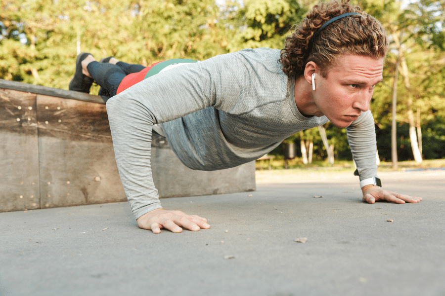Test Pushup Évaluez Votre Force du Haut du Corps avec ce Test Universel