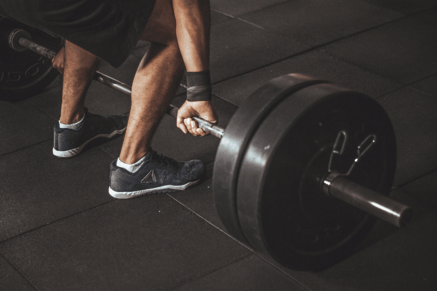 Puissance explosive musculation calculateur détente verticale et guide d’entraînement