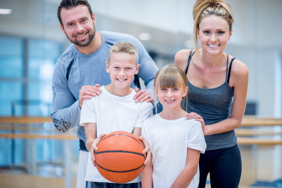 Sport en famille 10 activités à pratiquer ensemble selon l'âge des enfants