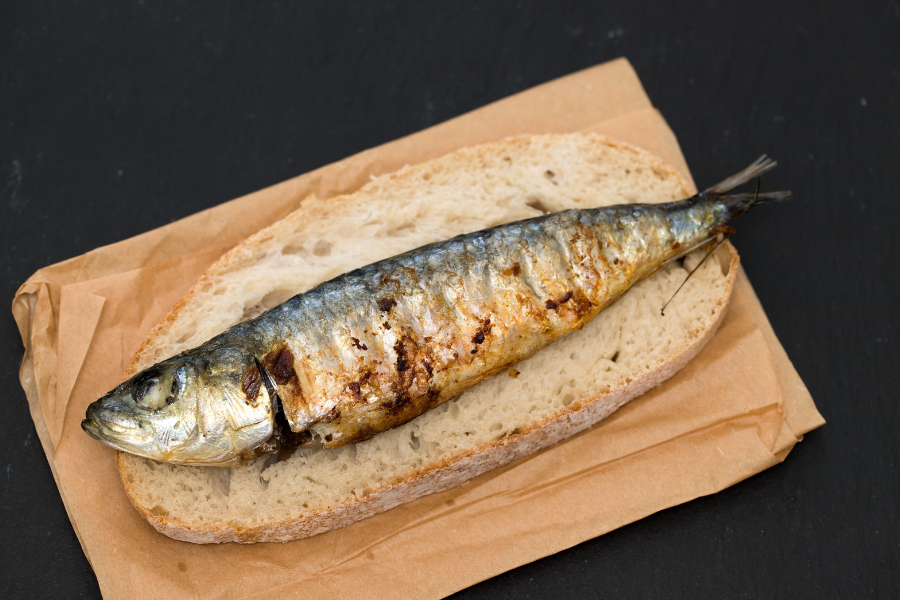 Sardines Grillées sur Tartine de Seigle la Recette Oméga 3 la Moins Chère du Rayon Poisson